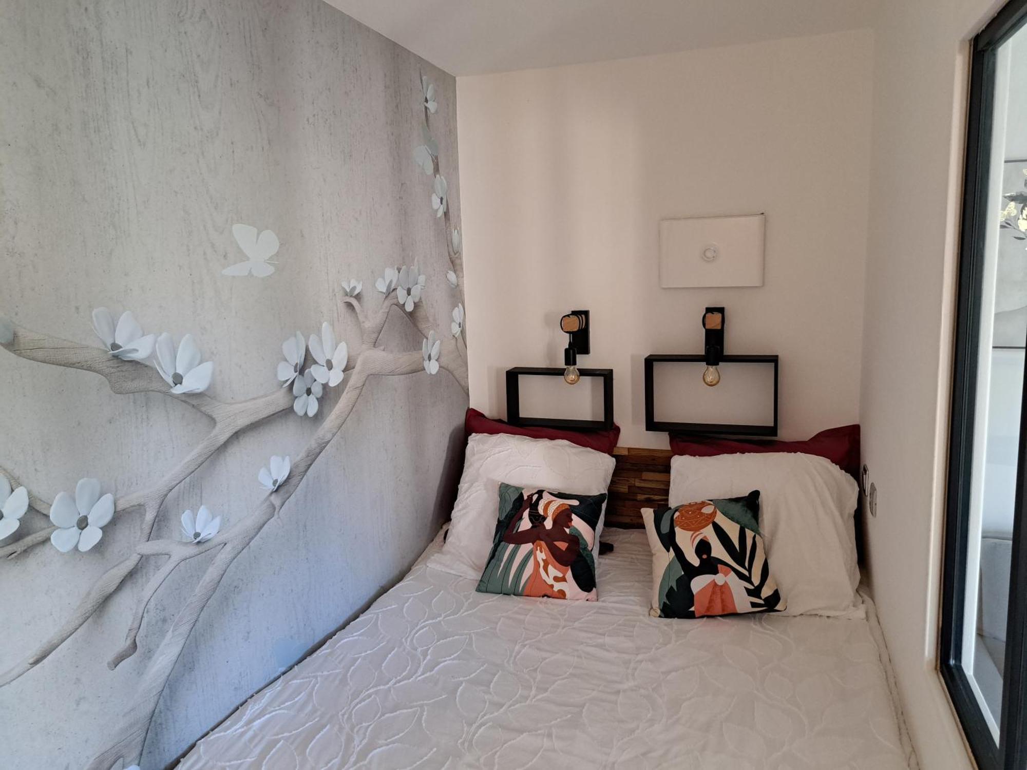 Apartament Seduisant Studio Avec Cour Privative La Crau Zewnętrze zdjęcie